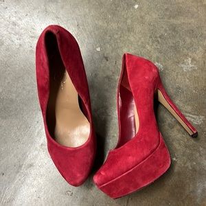 Jessica Simpson Red Suede Platform Pumps 10
